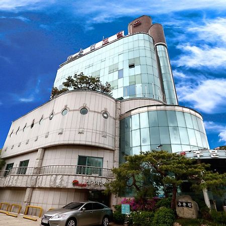 Jumunjin Hotel Gangneung Exterior photo